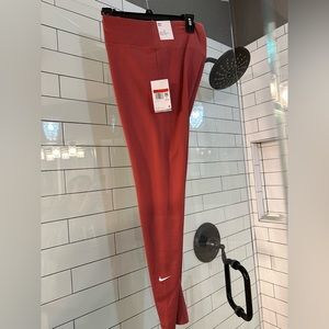 New with tags Nike One workout pants